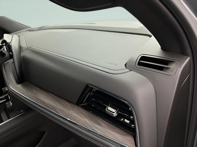2025 Chevrolet Suburban 4WD Z71