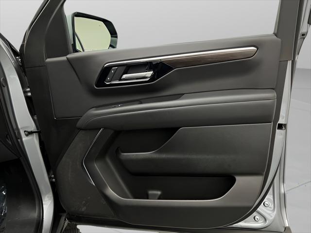 2025 Chevrolet Suburban 4WD Z71