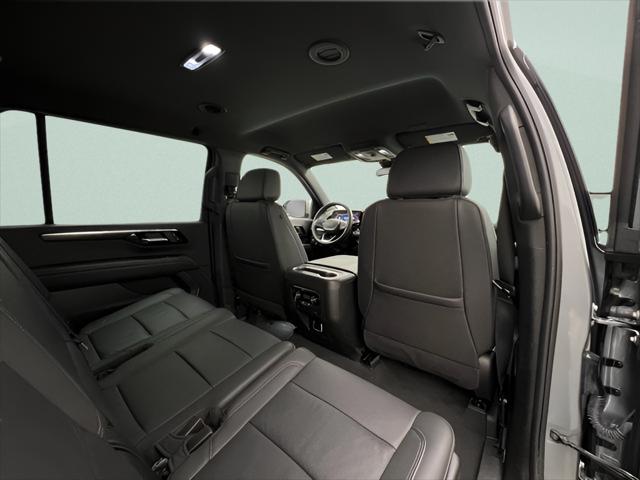 2025 Chevrolet Suburban 4WD Z71