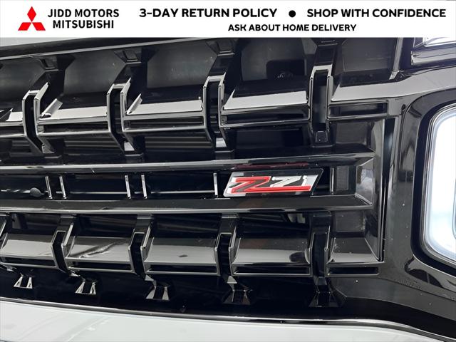 2025 Chevrolet Suburban 4WD Z71