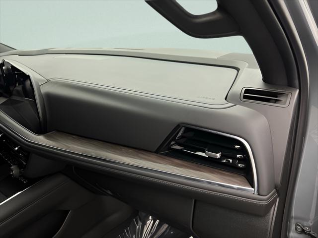 2025 Chevrolet Suburban 4WD Z71