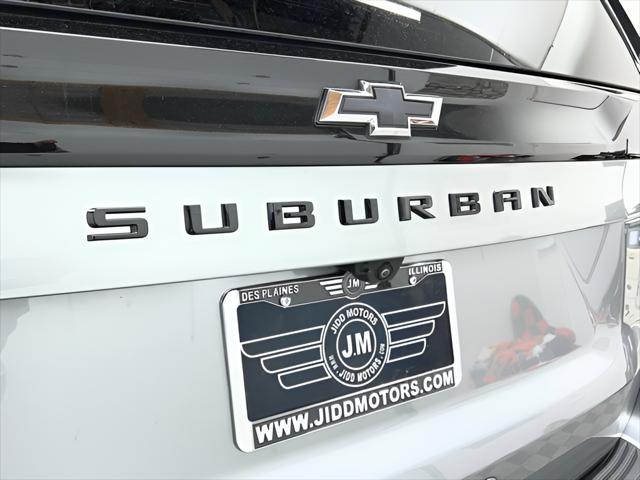 2025 Chevrolet Suburban 4WD Z71