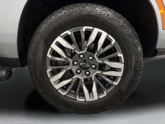 2025 Chevrolet Suburban 4WD Z71