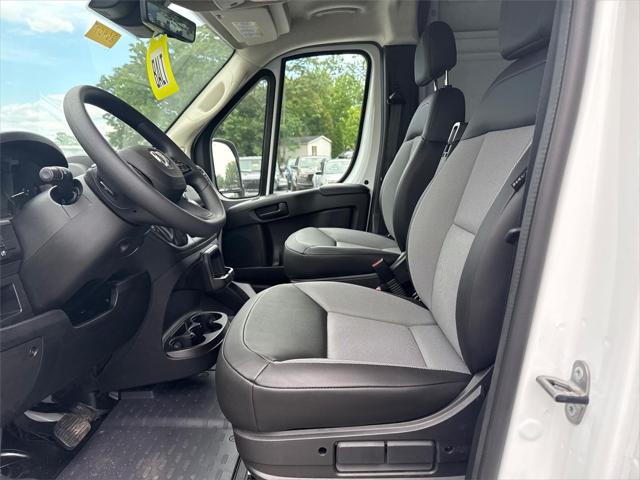 2026 Ram ProMaster Cargo Van Tradesman High Roof 159" WB w/Pass Seat