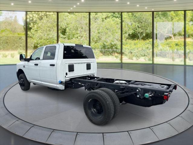 2026 Ram 3500 Chassis Cab Tradesman/Big Horn