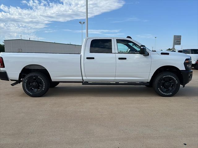 2026 Ram 3500 Tradesman Crew Cab 4x4 8' Box