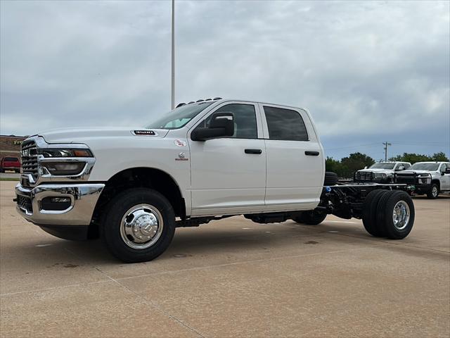 2026 RAM Ram 3500 Chassis Cab RAM 3500 TRADESMAN CREW CAB CHASSIS 4X4 60 CA