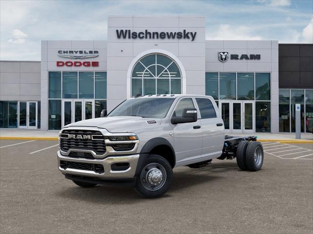 2026 RAM 5500 Chassis RAM 5500 TRADESMAN CHASSIS CREW CAB 4X4 60 CA
