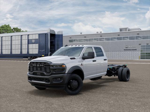 2026 RAM Ram 5500 Chassis Cab RAM 5500 TRADESMAN CHASSIS CREW CAB 4X4 84 CA