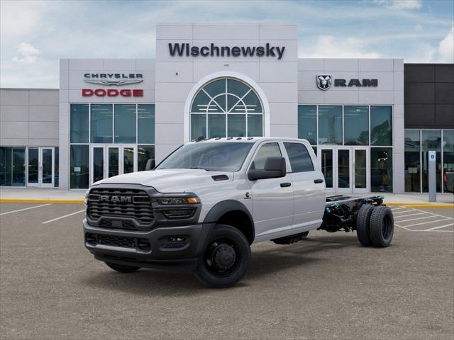2026 RAM 5500 Chassis RAM 5500 TRADESMAN CHASSIS CREW CAB 4X4 84 CA