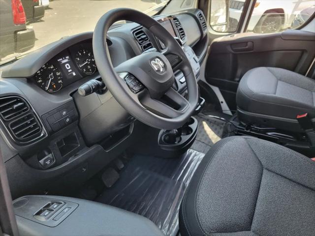 2026 RAM ProMaster 2500 RAM PROMASTER 2500 TRADESMAN CARGO VAN LOW ROOF 136 WB