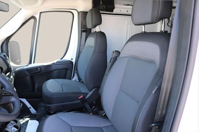 2026 Ram ProMaster Cargo Van Tradesman Low Roof 118" WB w/Pass Seat