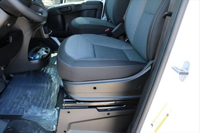 2026 Ram ProMaster Cargo Van Tradesman Low Roof 118" WB w/Pass Seat