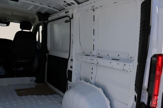 2026 Ram ProMaster Cargo Van Tradesman Low Roof 118" WB w/Pass Seat
