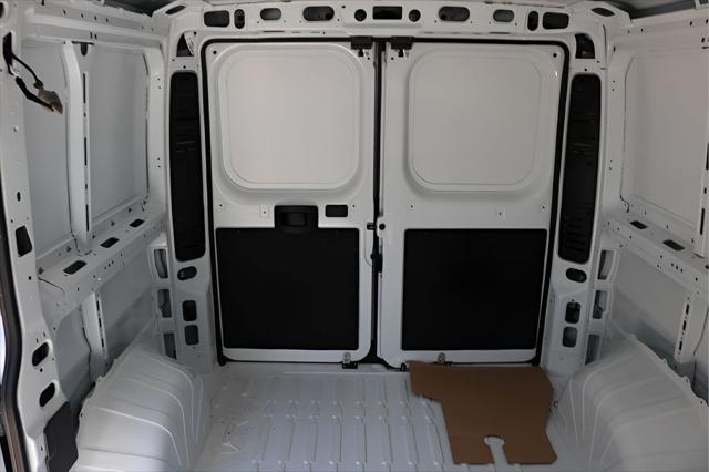 2026 Ram ProMaster Cargo Van Tradesman Low Roof 118" WB w/Pass Seat