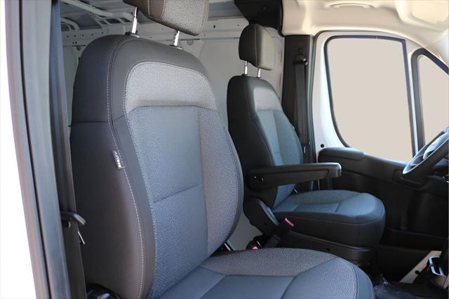 2026 Ram ProMaster Cargo Van Tradesman Low Roof 118" WB w/Pass Seat