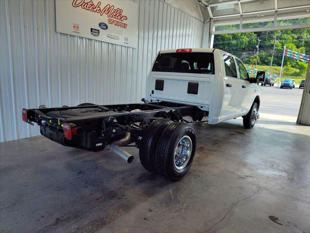 2026 RAM Ram 3500 Chassis Cab RAM 3500 TRADESMAN CREW CAB CHASSIS 4X4 60 CA 2026 RAM Ram 3500 Chassis Cab RAM 3500 TRADESMAN CREW CAB CHASSIS 4X4 60 CA