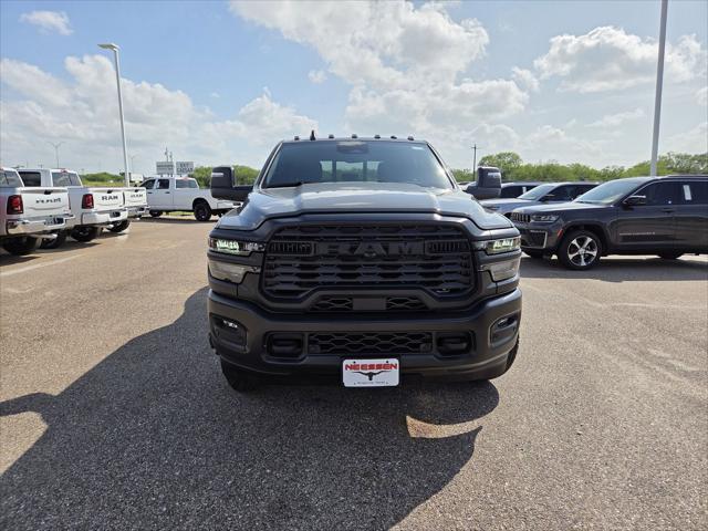 2026 RAM Ram 3500 RAM 3500 TRADESMAN CREW CAB 4X4 8 BOX