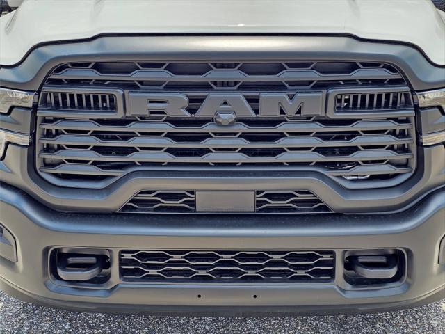 2026 RAM 3500 Chassis RAM 3500 TRADESMAN CREW CAB CHASSIS 4X4 60 CA