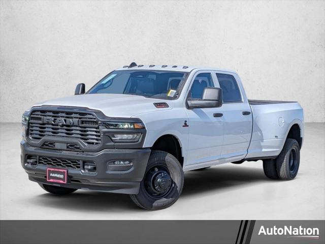 2026 RAM Ram 3500 RAM 3500 TRADESMAN CREW CAB 4X4 8 BOX