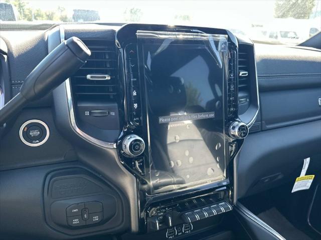 2026 RAM Ram 3500 RAM 3500 LARAMIE CREW CAB 4X4 8 BOX