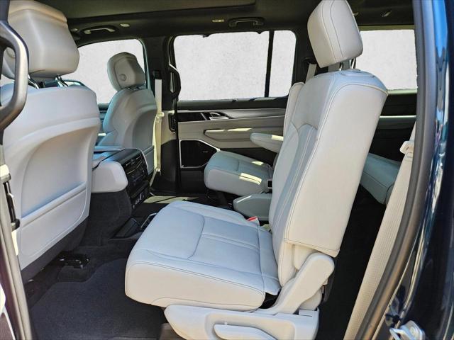2026 Jeep Grand Wagoneer Limited Altitude 4x4