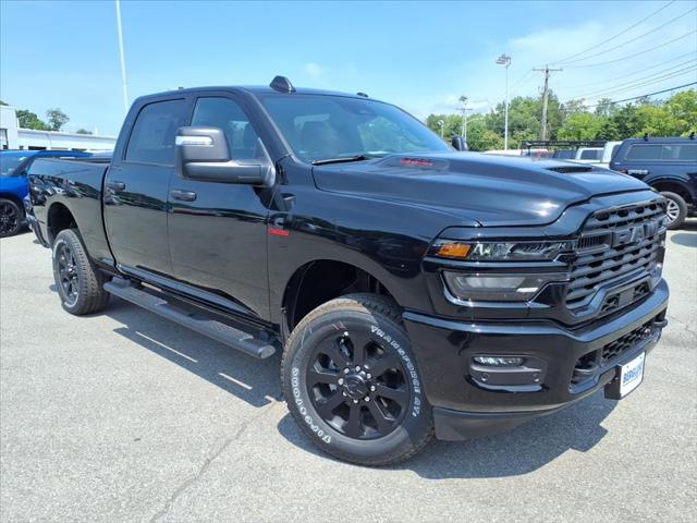 2026 RAM Ram 2500 RAM 2500 BLACK EXPRESS CREW CAB 4X4 64 BOX