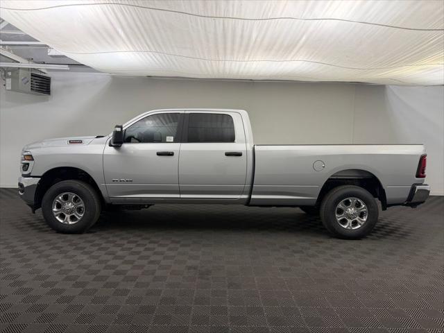 2026 RAM Ram 3500 RAM 3500 BIG HORN CREW CAB 4X4 8 BOX
