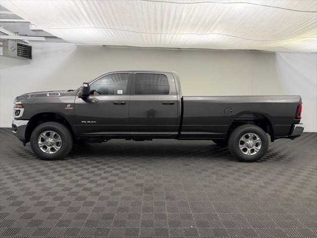 2026 RAM Ram 3500 RAM 3500 BIG HORN CREW CAB 4X4 8 BOX