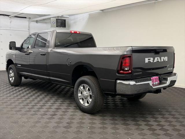 2026 RAM Ram 3500 RAM 3500 BIG HORN CREW CAB 4X4 8 BOX
