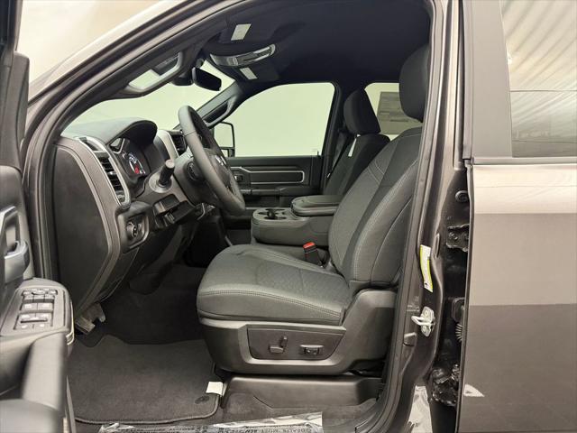 2026 Ram 3500 Big Horn Crew Cab 4x4 8' Box