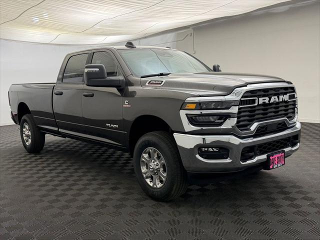 2026 Ram 3500 Big Horn Crew Cab 4x4 8' Box