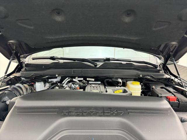 2026 Ram 3500 Big Horn Crew Cab 4x4 8' Box