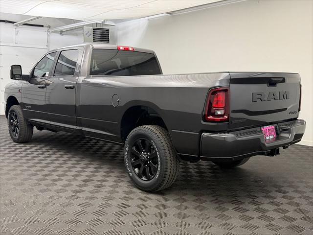 2026 RAM 3500 RAM 3500 BIG HORN CREW CAB 4X4 8 BOX