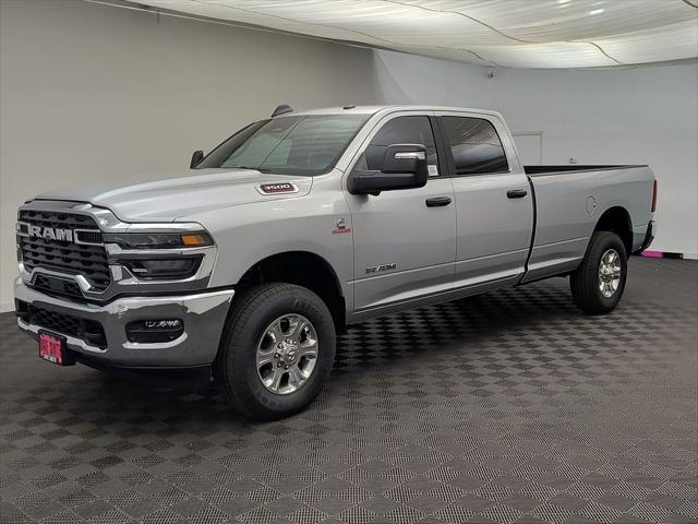 2026 RAM 3500 RAM 3500 BIG HORN CREW CAB 4X4 8 BOX