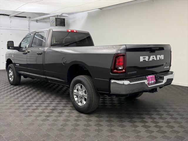 2026 RAM 3500 RAM 3500 BIG HORN CREW CAB 4X4 8 BOX
