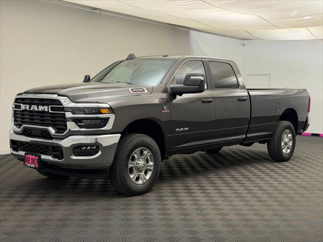 2026 RAM 3500 RAM 3500 BIG HORN CREW CAB 4X4 8 BOX 2026 RAM 3500 RAM 3500 BIG HORN CREW CAB 4X4 8 BOX
