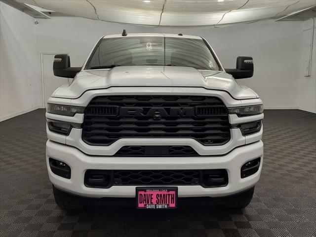 2026 Ram 3500 Big Horn Crew Cab 4x4 8' Box