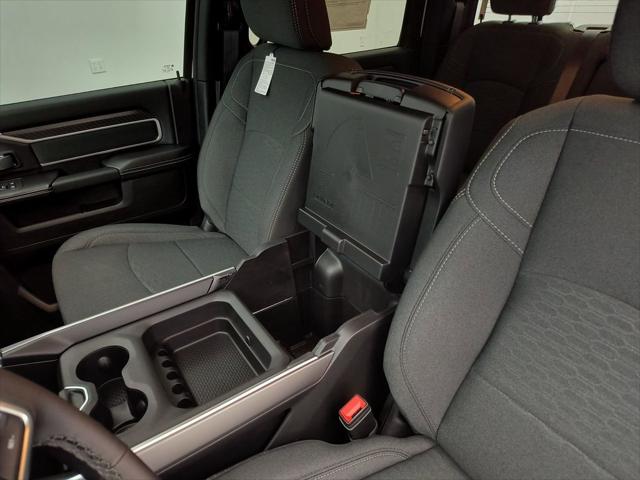 2026 Ram 3500 Big Horn Crew Cab 4x4 8' Box