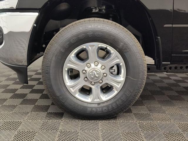 2026 Ram 3500 Big Horn Crew Cab 4x4 8' Box