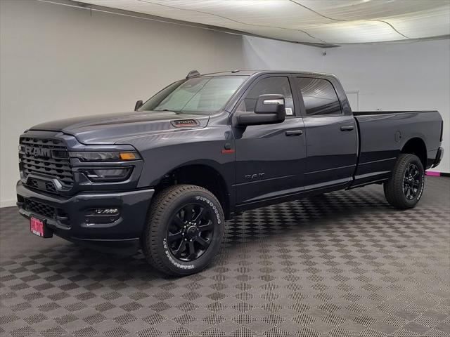 2026 RAM Ram 3500 RAM 3500 BIG HORN CREW CAB 4X4 8 BOX