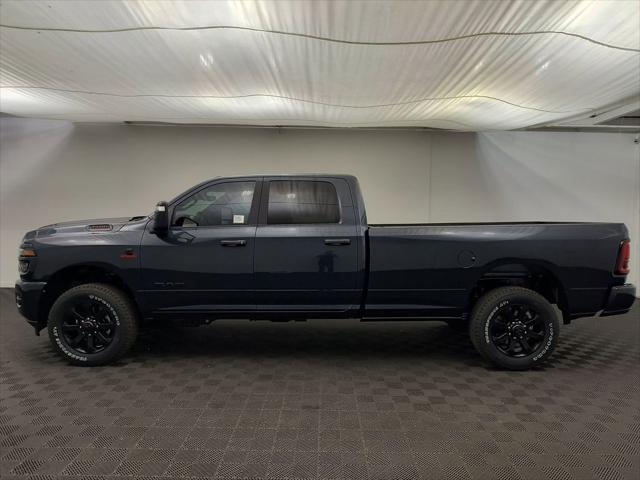 2026 RAM Ram 3500 RAM 3500 BIG HORN CREW CAB 4X4 8 BOX