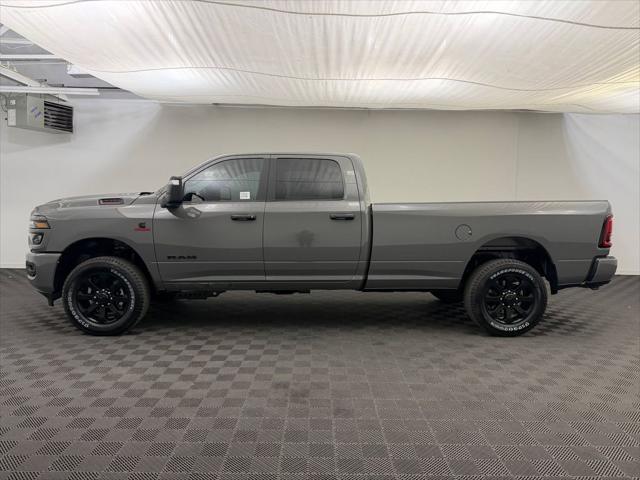 2026 Ram 3500 Big Horn Crew Cab 4x4 8' Box