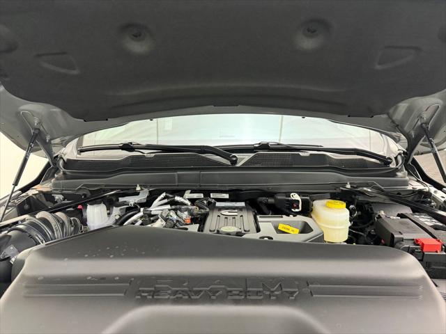 2026 Ram 3500 Big Horn Crew Cab 4x4 8' Box