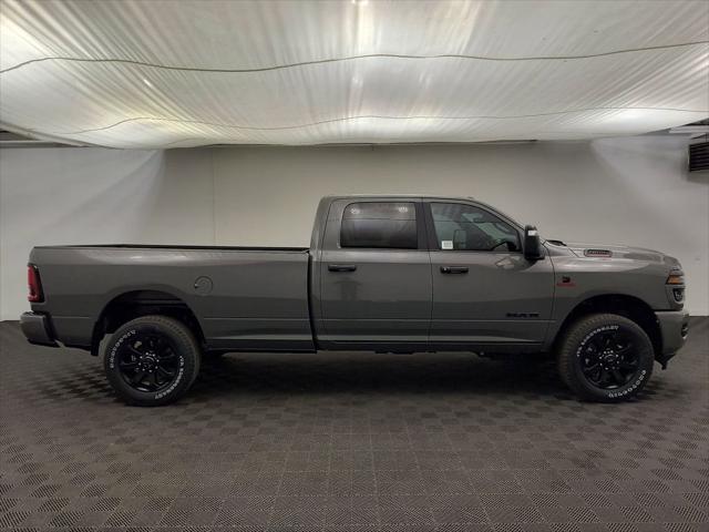 2026 Ram 3500 Big Horn Crew Cab 4x4 8' Box