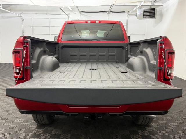 2026 Ram 3500 Big Horn Crew Cab 4x4 8' Box