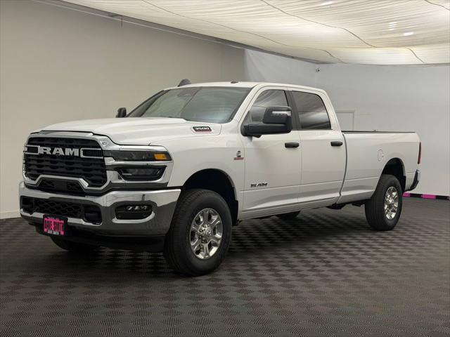 2026 RAM 3500 RAM 3500 BIG HORN CREW CAB 4X4 8 BOX