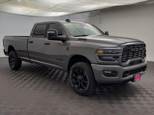 2026 Ram 3500 Big Horn Crew Cab 4x4 8' Box