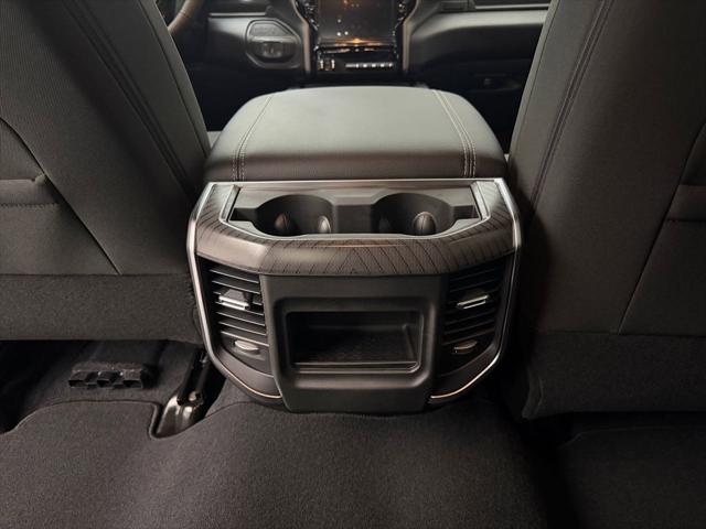 2026 Ram 3500 Big Horn Crew Cab 4x4 8' Box