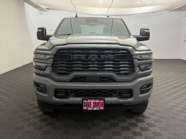 2026 Ram 3500 Big Horn Crew Cab 4x4 8' Box